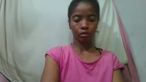 Snapshot of lydie856696 chatting on 05-29-26, 02:53 lydie856696 online show from 05-29-26, 02:53