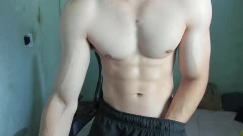 Snapshot of lyg7 chatting on 02-21-26, 11:33 Gothdaddy online show from 02-21-26, 11:33