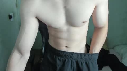 Snapshot of lyg7 chatting on 07-29-26, 10:13 Gothdaddy online show from 07-29-26, 10:13