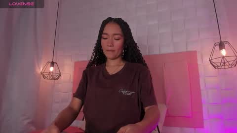 Lyhana Lee online show from 01-27-25, 12:26