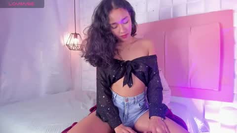 Lyhana Lee online show from 02-19-25, 07:05