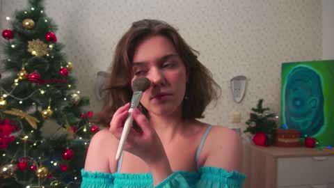 hi im Lyle online show from 12-10-24, 03:20