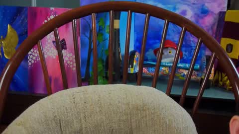 hi im Lyle online show from 02-16-25, 09:15