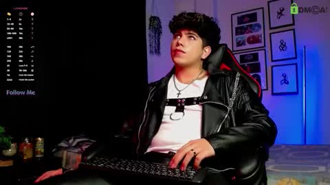 Lyle Bennett Freelance Model online show from 11-14-25, 11:42