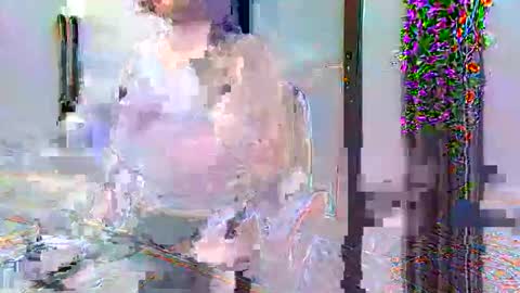 Snapshot of lyli_99 chatting on 11-17-25, 04:07 lyli_99 online show from 11-17-25, 04:07