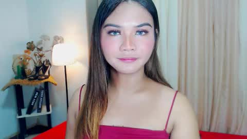 Snapshot of lylia_lust chatting on 12-02-25, 12:16 lylia_lust online show from 12-02-25, 12:16