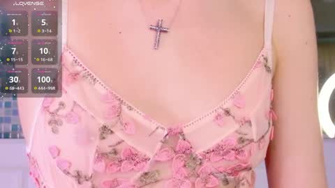 Lyly   online show from 04-18-26, 07:23