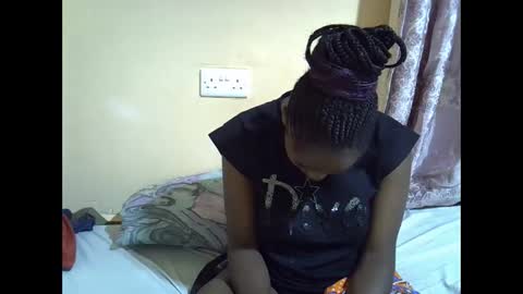 lyn_anna online show from 09-13-25, 08:08