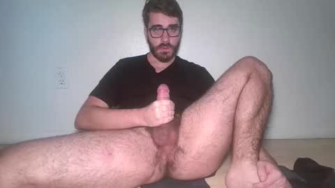 Snapshot of lynchian14 chatting on 10-24-25, 12:19 lynchian14 online show from 10-24-25, 12:19