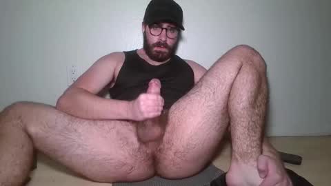 Snapshot of lynchian14 chatting on 02-25-26, 01:37 lynchian14 online show from 02-25-26, 01:37