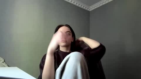 Snapshot of lynettawiseman chatting on 05-15-26, 07:26 Eva online show from 05-15-26, 07:26