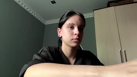 Snapshot of lynettawiseman chatting on 06-11-26, 08:01 Eva online show from 06-11-26, 08:01