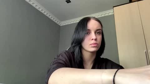Snapshot of lynettawiseman chatting on 06-13-26, 07:50 Eva online show from 06-13-26, 07:50