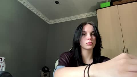 Snapshot of lynettawiseman chatting on 07-10-26, 09:12 Eva online show from 07-10-26, 09:12