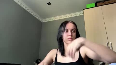 Snapshot of lynettawiseman chatting on 07-15-26, 07:35 Eva online show from 07-15-26, 07:35