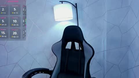 Lynn online show from 11-07-25, 01:16