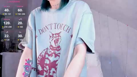 Lynn online show from 12-18-25, 12:27