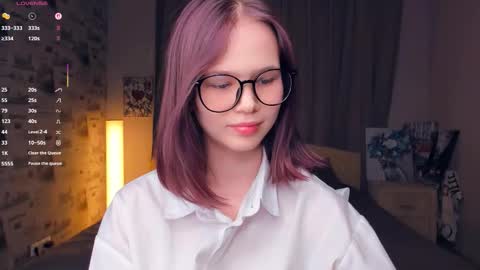 Cozy Lynns room online show from 01-12-26, 10:09