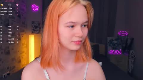 Cozy Lynns room online show from 02-14-26, 08:22