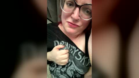 Lynne online show from 01-10-26, 06:04