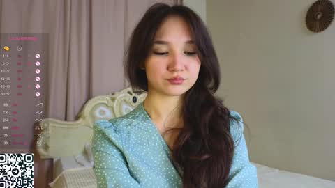 Lola online show from 02-22-25, 06:30