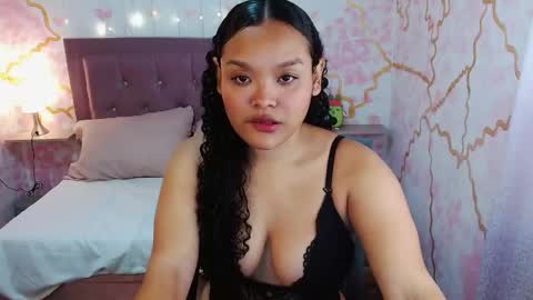 Snapshot of lyra_0 chatting on 01-14-25, 08:37 Lyra online show from 01-14-25, 08:37