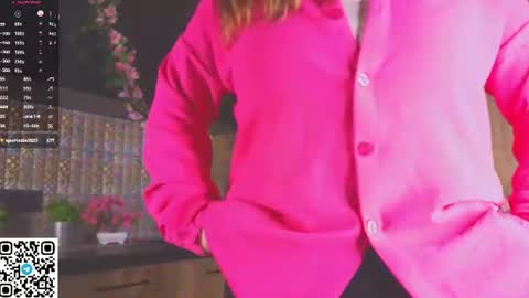 Snapshot of lyriavespera chatting on 07-04-26, 06:25 Zara online show from 07-04-26, 06:25