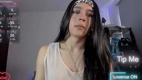 Lyric online show from 10-30-25, 02:40