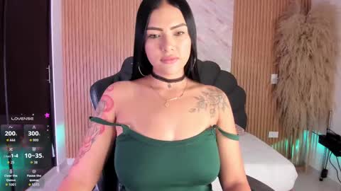    VIVIANA    online show from 09-12-25, 09:04