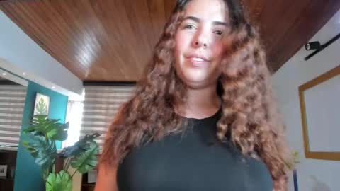 Lyssa  Everyday From 0700 to 1630 Col Time online show from 12-05-25, 01:52