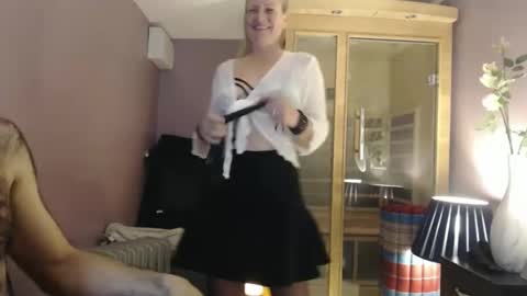 Snapshot of lyssaradivine chatting on 11-01-25, 09:28 lyssaradivine online show from 11-01-25, 09:28