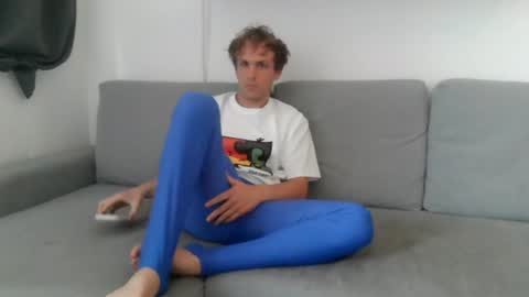 lzpboy online show from 07-05-26, 03:52