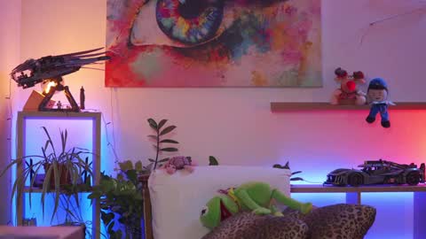 Snapshot of m1agarand chatting on 12-20-24, 11:47 M1A Dddy online show from 12-20-24, 11:47