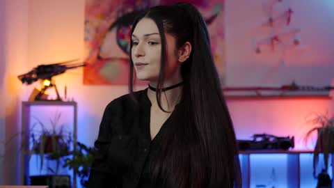 Snapshot of m1agarand chatting on 01-18-25, 09:55 M1A Dddy online show from 01-18-25, 09:55