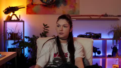 Snapshot of m1agarand chatting on 02-10-25, 01:46 M1A Dddy online show from 02-10-25, 01:46