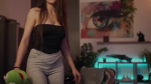 Snapshot of m1agarand chatting on 09-21-25, 05:36 M1A Dddy online show from 09-21-25, 05:36