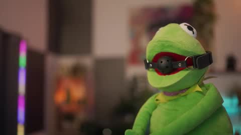 Snapshot of m1agarand chatting on 10-04-25, 07:01 M1A Dddy online show from 10-04-25, 07:01