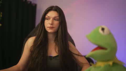 Snapshot of m1agarand chatting on 06-11-26, 12:32 M1A Dddy online show from 06-11-26, 12:32