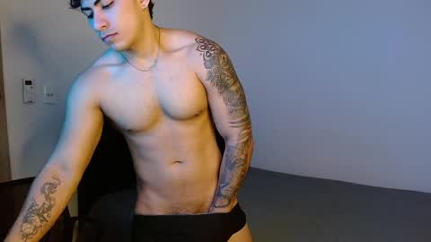 MICHAEL online show from 03-31-26, 01:51