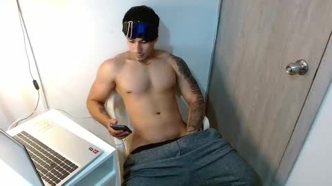 MICHAEL online show from 04-20-26, 02:58