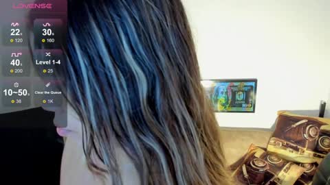 Mila online show from 01-07-25, 02:41