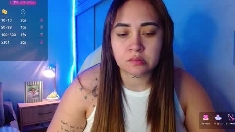 Snapshot of m33li chatting on 01-19-25, 05:28 Meli online show from 01-19-25, 05:28