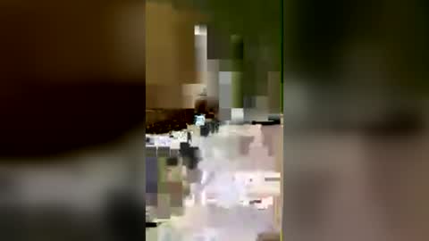 Snapshot of m41563365 chatting on 06-11-26, 07:12 m41563365 online show from 06-11-26, 07:12