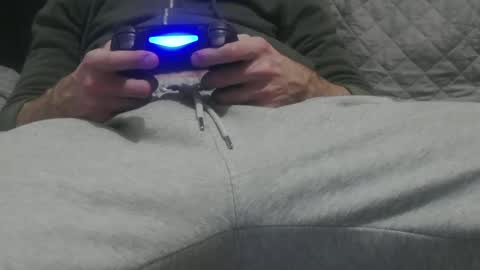 m4dh4tter24 online show from 12-08-24, 11:40