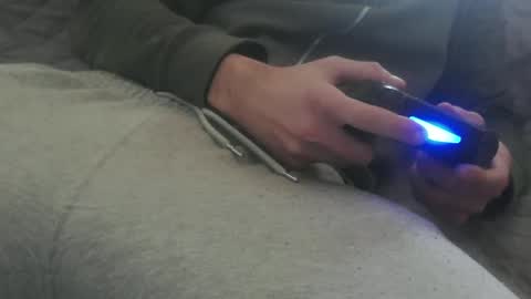 m4dh4tter24 online show from 12-26-24, 10:37