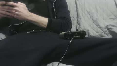 m4dh4tter24 online show from 01-02-25, 09:39