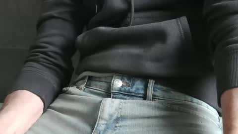 m4dh4tter24 online show from 04-30-26, 08:09