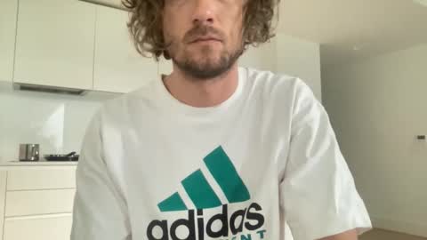 m9734 online show from 04-24-26, 09:12