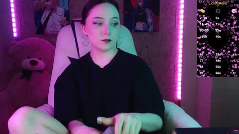 Melissa online show from 04-11-26, 04:44