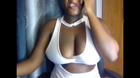 Snapshot of m_tits3 chatting on 02-21-26, 09:49 m_tits3 online show from 02-21-26, 09:49